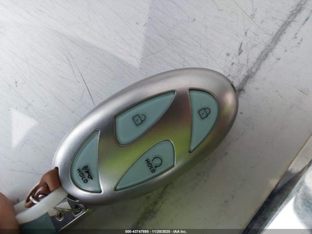 Hyundai Ioniq Sel Image 4