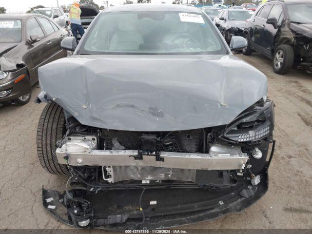 Hyundai Ioniq Sel Image 9