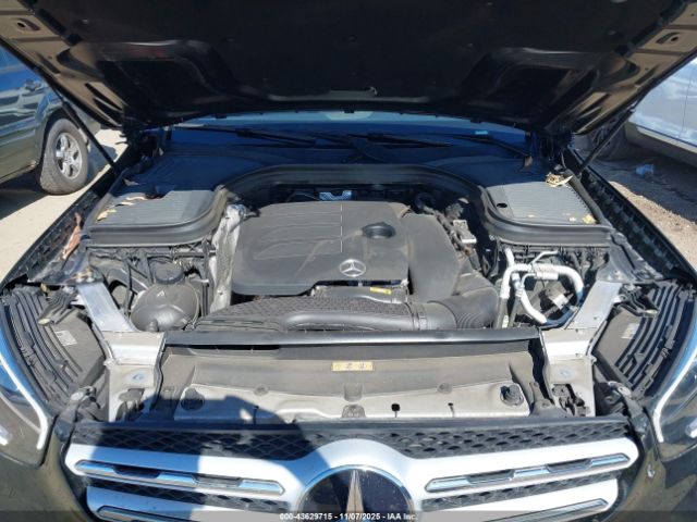 Mercedes-Benz GLC Suv Image 16