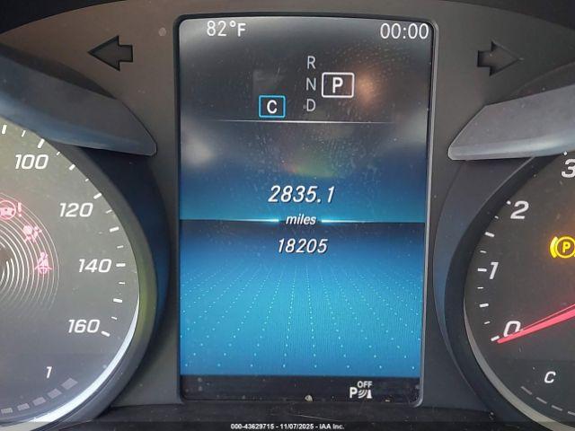 Mercedes-Benz GLC Suv Image 12