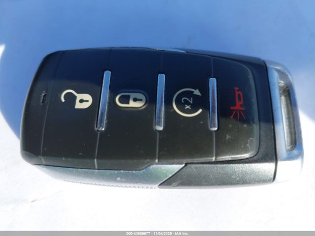 Ram 1500 Big Horn  4x4 5'7 Box Image 8