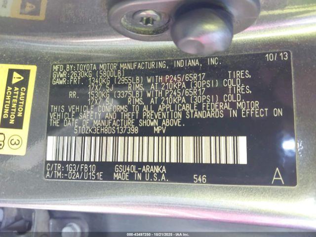 Toyota Highlander Base V6 Image 6