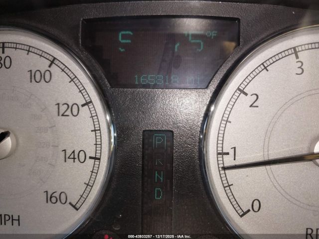 Chrysler 300c Image 6