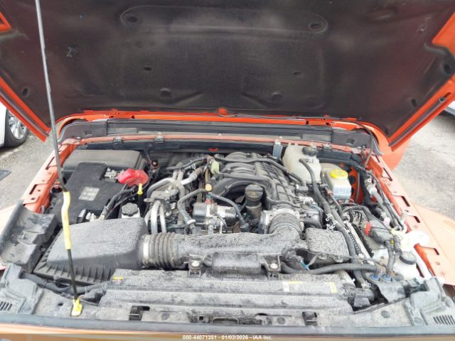 Jeep Wrangler 4-door Sahara 4x4 Image 15