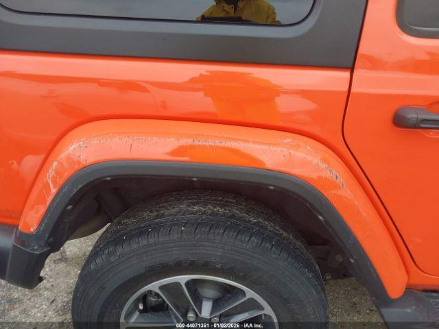 Jeep Wrangler 4-door Sahara 4x4 Image 20