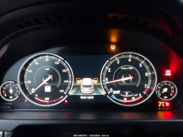 BMW X Series Xdrive50i Image 13