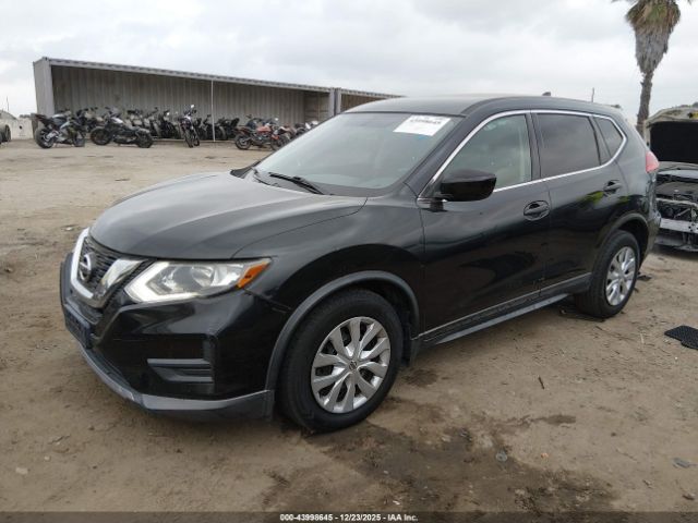 Nissan Rogue S Image 5