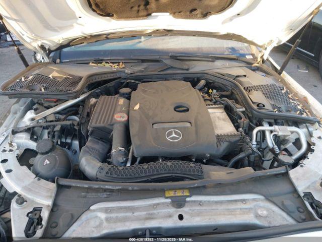 Mercedes-Benz C-Class Image 12