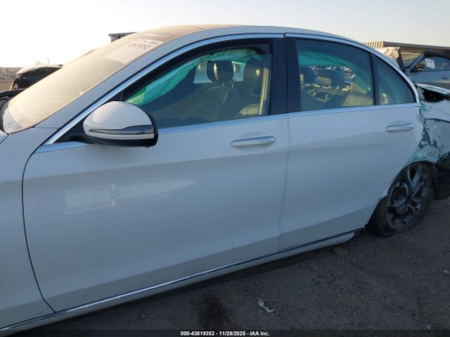 Mercedes-Benz C-Class Image 2