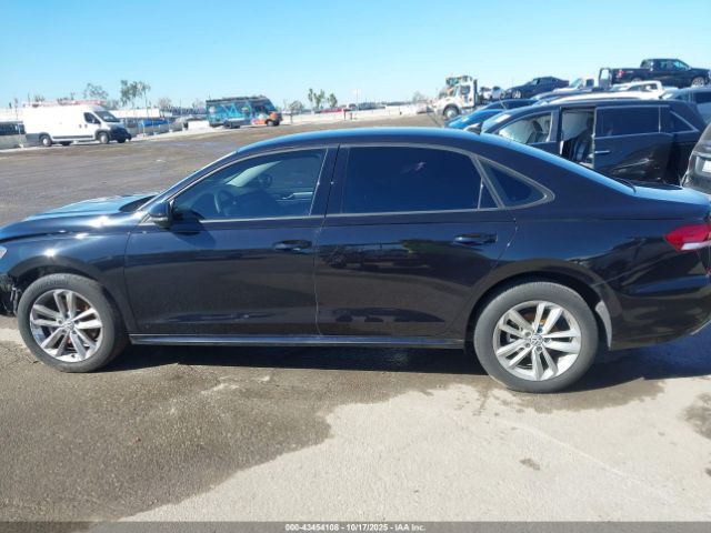 Volkswagen Passat 2.0t S Image 14