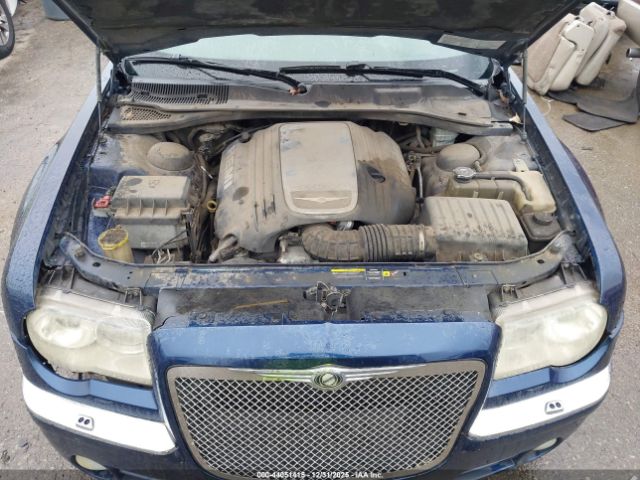 Chrysler 300c Image 7