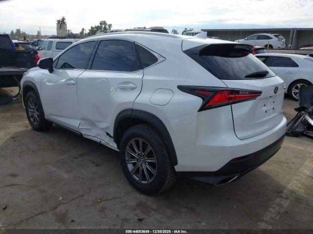 Lexus NX Image 8