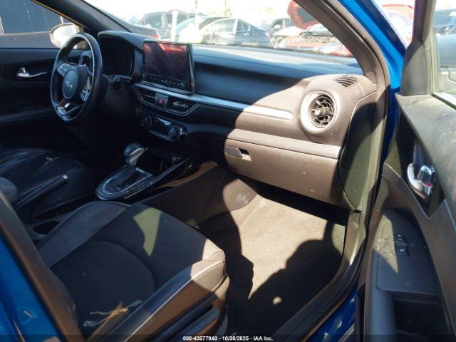 Kia Forte Gt-line Image 7