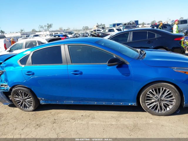 Kia Forte Gt-line Image 16