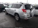Toyota RAV4 Image 16