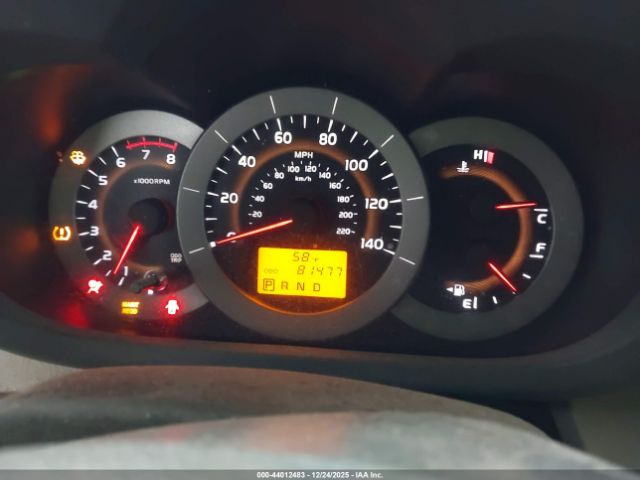 Toyota RAV4 Image 14