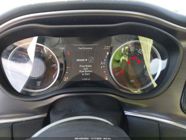 Dodge Challenger Sxt Image 5