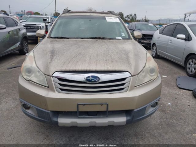 Subaru Outback 2.5i Limited Image 9