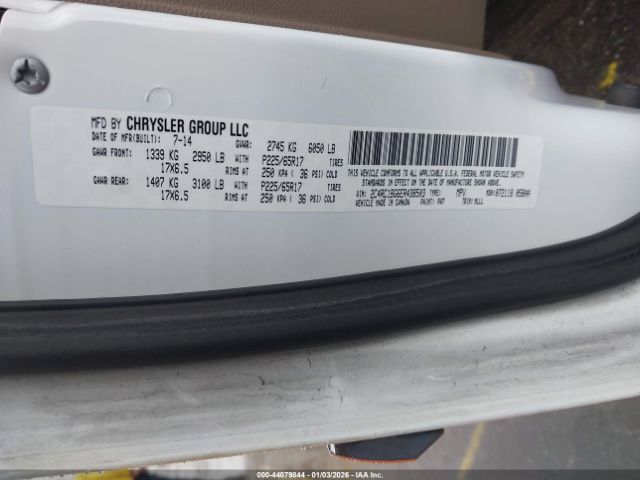 Chrysler Town & Country Touring Image 3