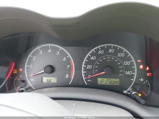 Toyota Corolla Le Image 3