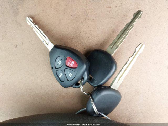 Toyota Corolla Le Image 13