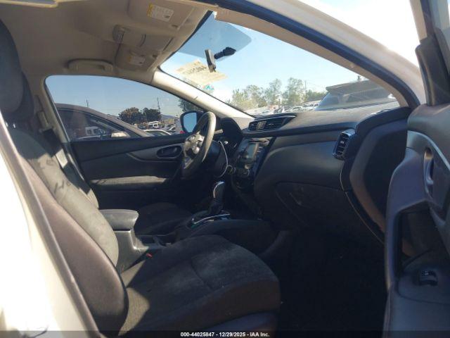 Nissan Rogue S Image 13