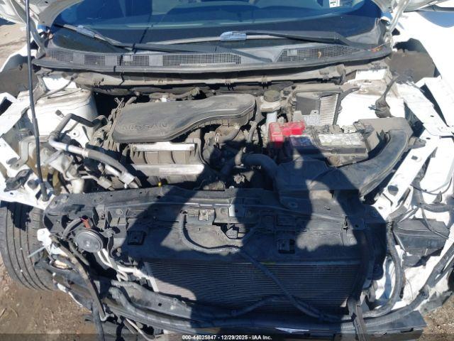 Nissan Rogue S Image 17