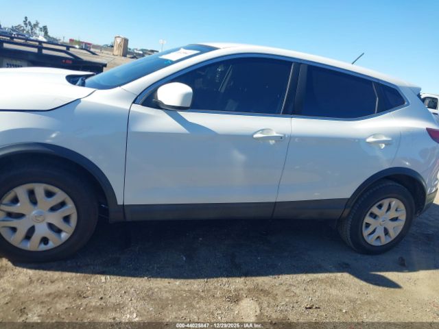 Nissan Rogue S Image 8