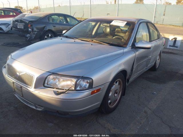 Volvo S80 2.9 Image 4