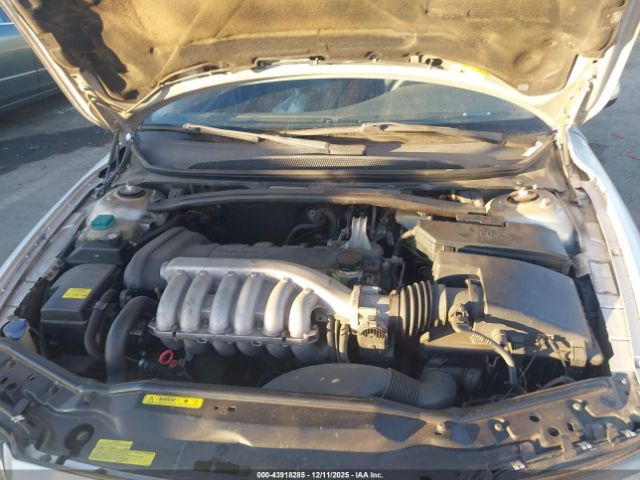 Volvo S80 2.9 Image 7