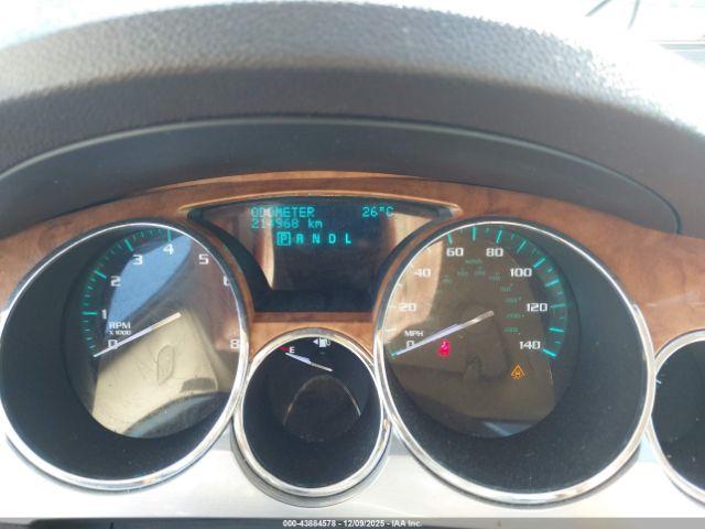 Buick Enclave 2xl Image 2