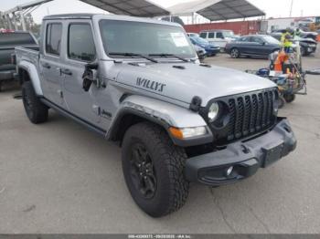  Salvage Jeep Gladiator