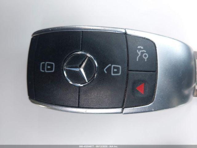 Mercedes-Benz A-Class Image 13