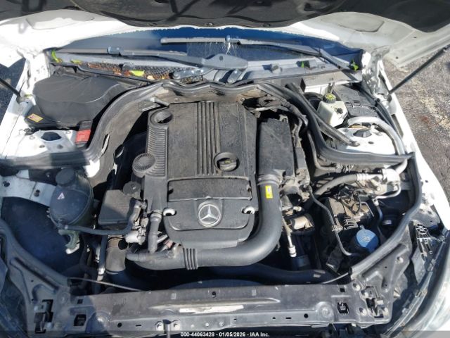 Mercedes-Benz C-Class Image 10