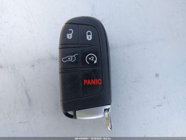 Jeep Grand Cherokee Laredo X 4x4 Image 9