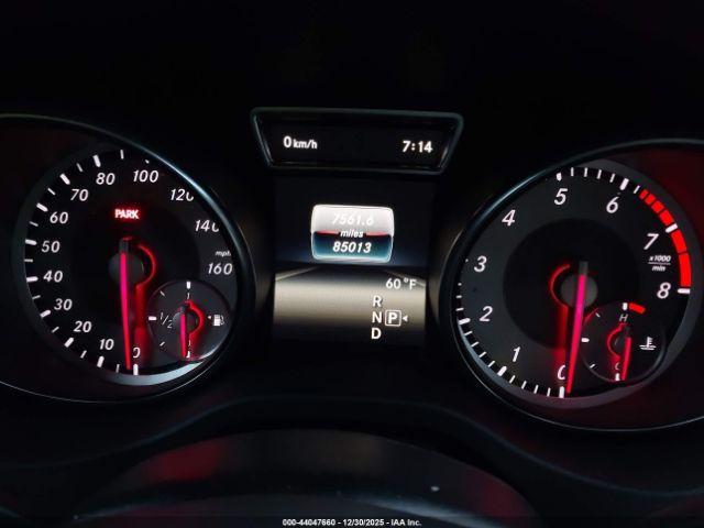 Mercedes-Benz GLA Image 7