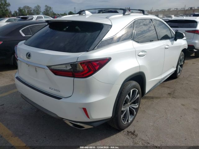 Lexus RX Image 3