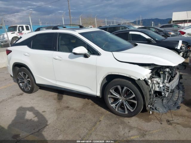 Lexus RX Image 10