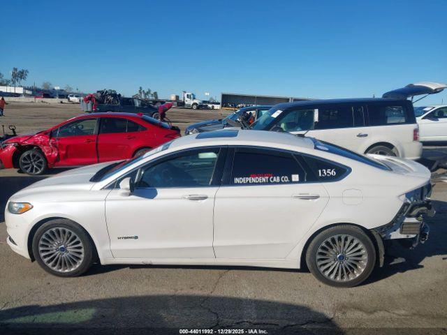 Ford Fusion Titanium Image 15