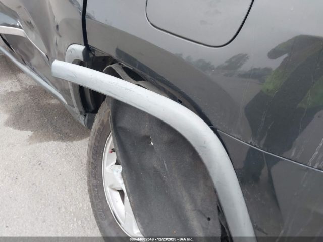 Jeep Grand Cherokee Laredo Image 8