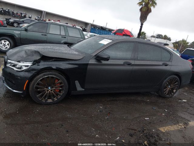 BMW 7 Series Image 16