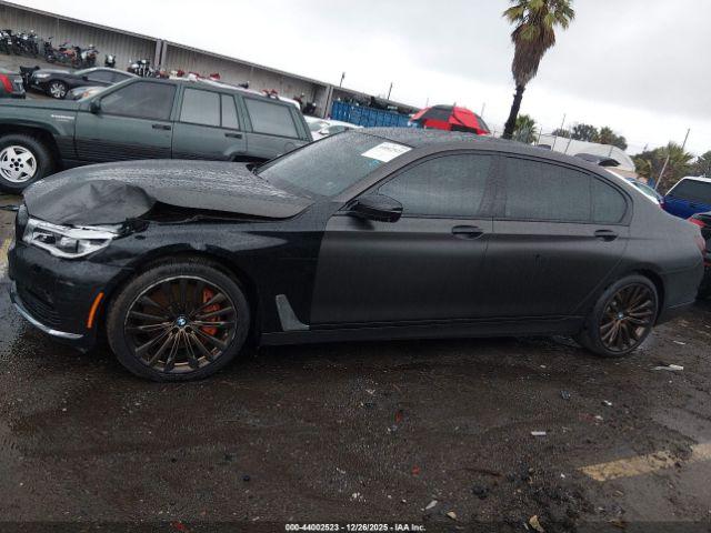 BMW 7 Series Image 16