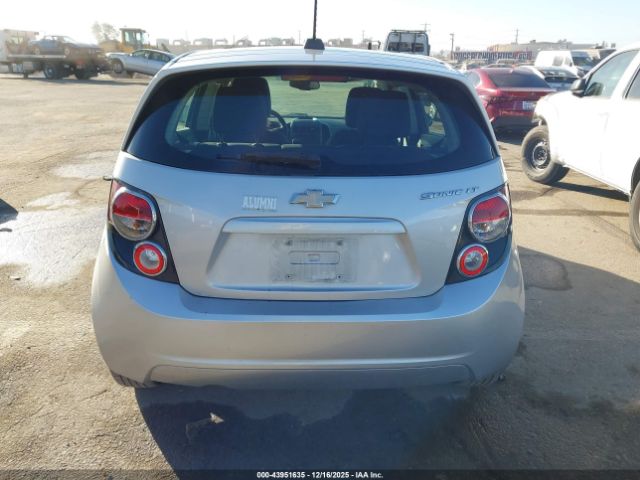 Chevrolet Sonic Lt Auto Image 13
