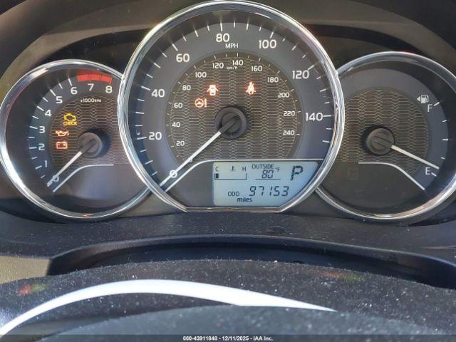 Toyota Corolla Le Image 9