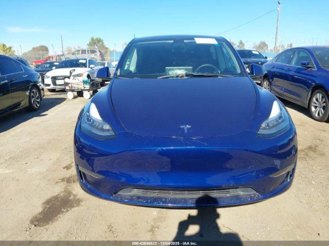 Tesla Model Y Long Range Dual Motor All-wheel Drive Image 7