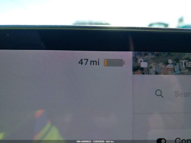 Tesla Model Y Long Range Dual Motor All-wheel Drive Image 16