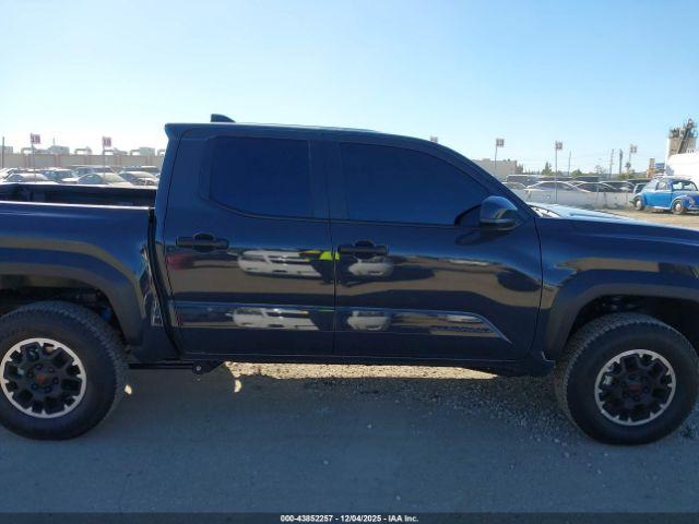 Toyota Tacoma Trd Off Road Image 12