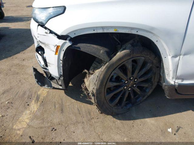 Chevrolet Traverse Fwd Rs Image 14