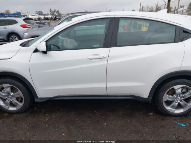 Honda HR-V 2wd Lx Image 4