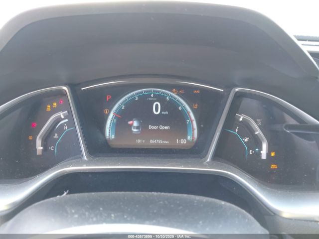 Honda Civic Touring Image 12